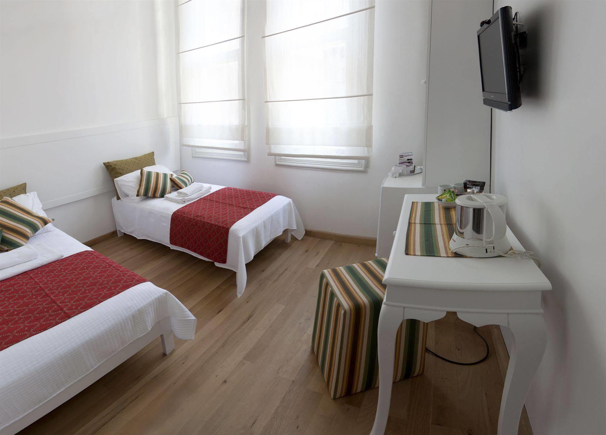 Pi Art Butik Otel Istanbul Bagian luar foto